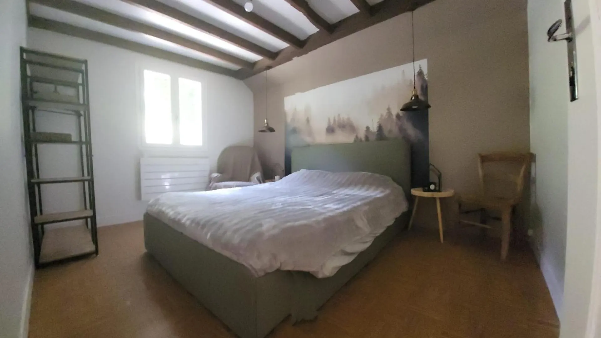 بيت للعطل Maison Pyreneene كامبان فرنسا