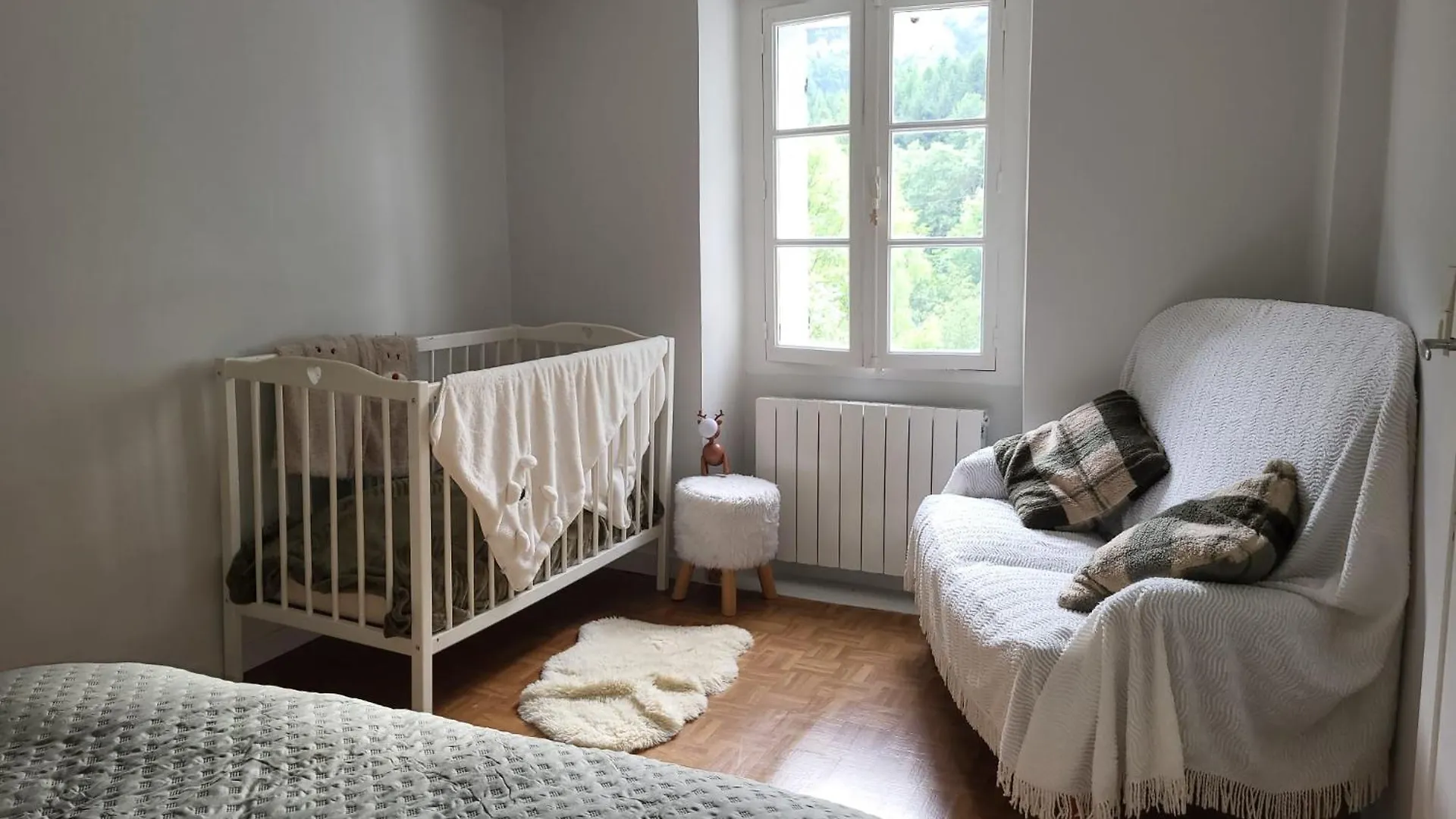 Maison Pyreneene كامبان بيت للعطل